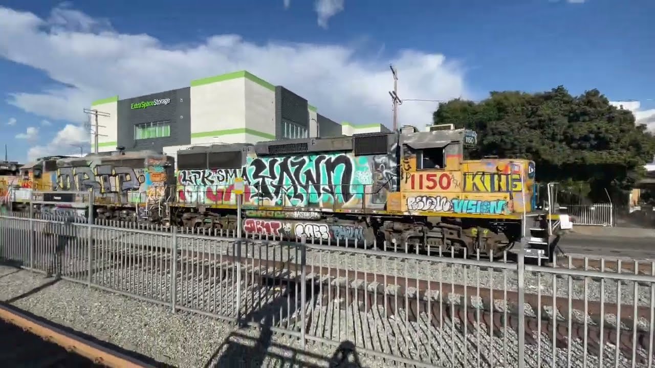 Metro A Line Meets Union Pacific Power Move