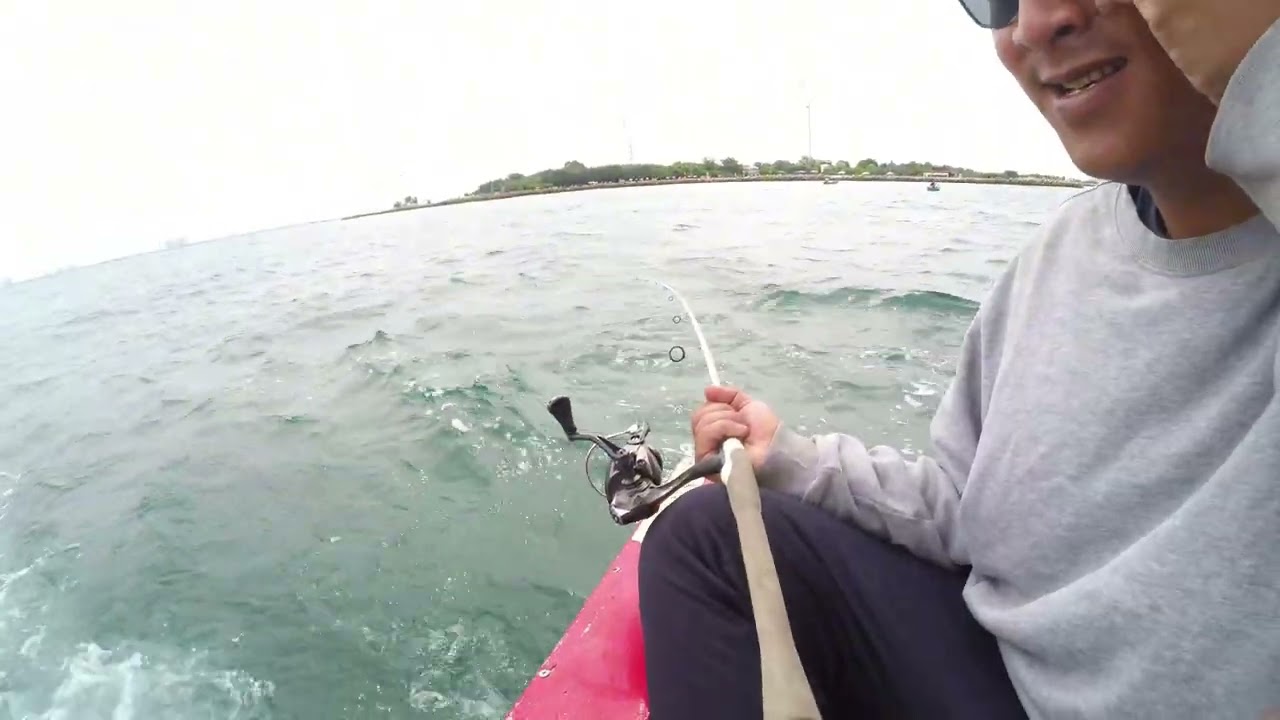 Mancing Pakai Kapal di Sekitar Pulau Untung Jawa!!