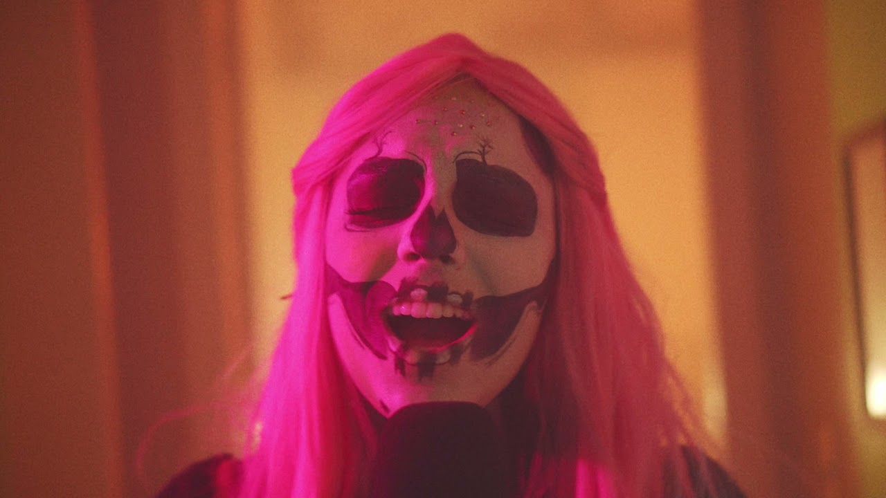 Mama - My Chemical Romance cover Anniê (ESPECIAL HALLOWEEN)