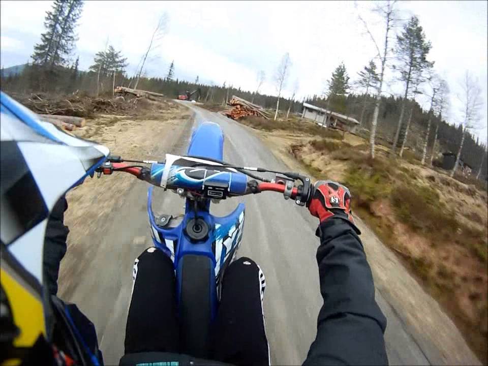 Yamaha Yz 85 2010 Wheelie's