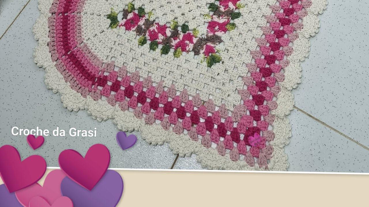 Tapete de coração com base de florzinha 🩷apaixonei @Crochê da Gih Oficial  ❤️
