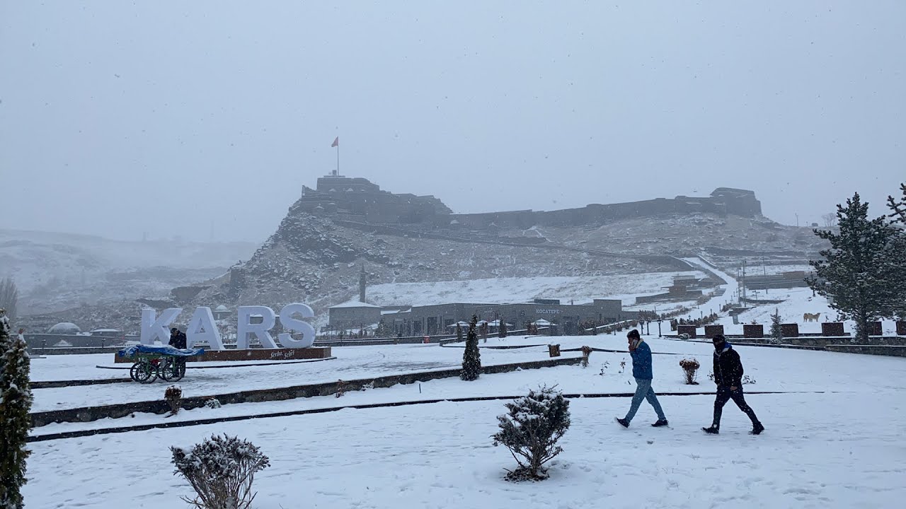 Kars’ta kar yağışı