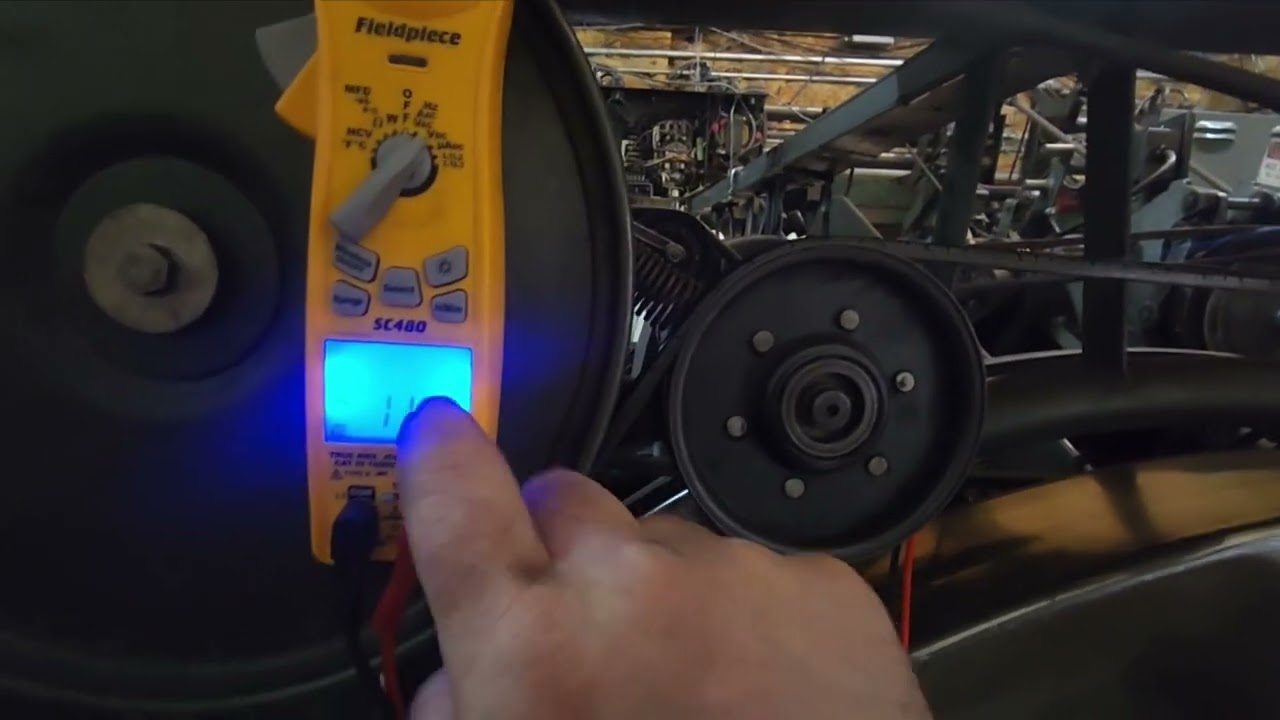 The magnetic clutch wasn't energizing. 