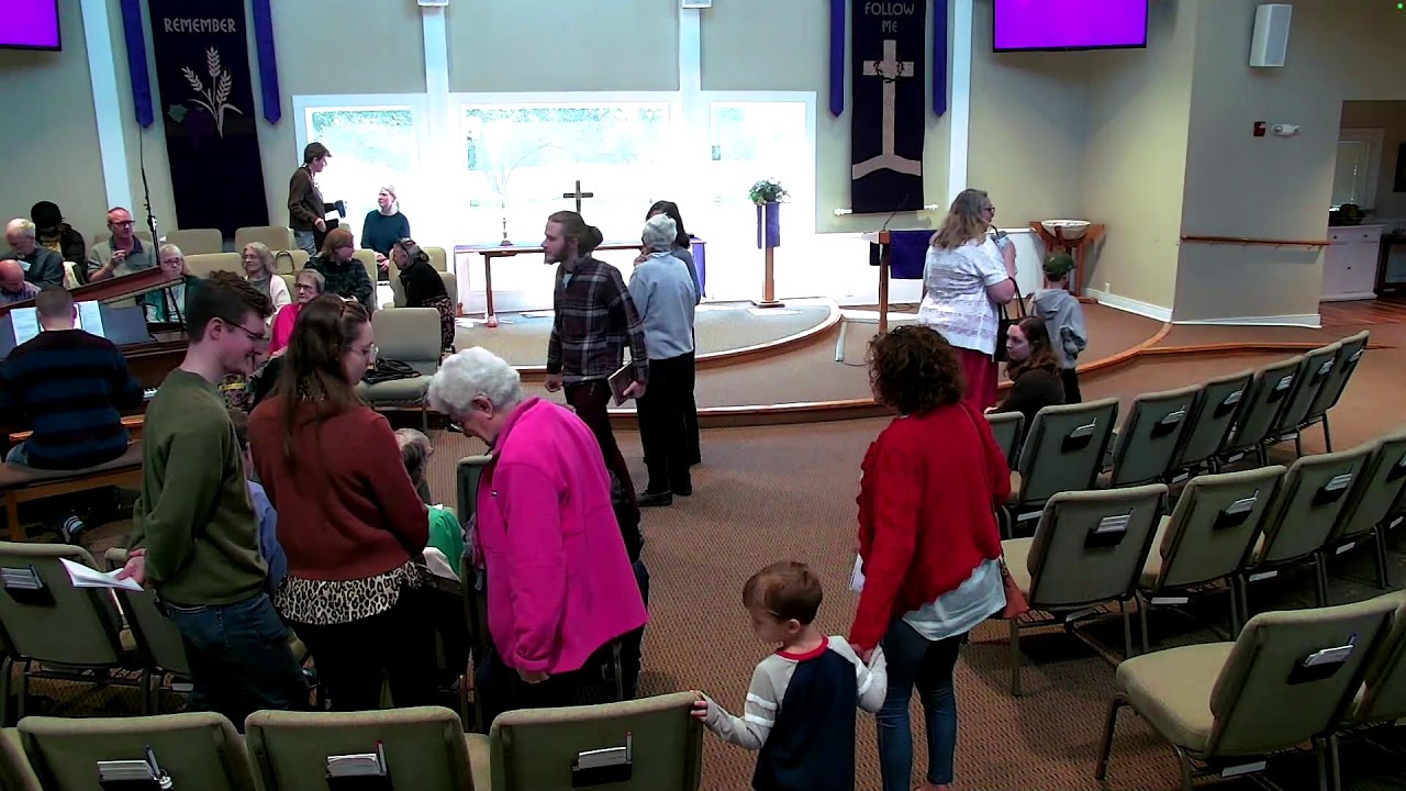 Sunday Worship at Friends Congregational Church (UCC)