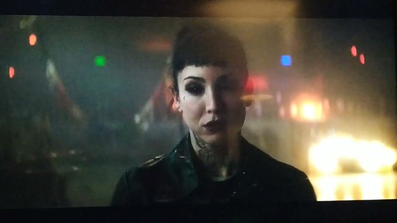 Dead Boy Detectives - 1x07 - Female Possession Jenny