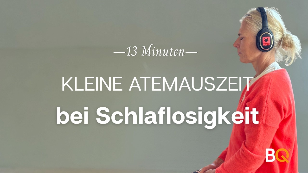 Abends müde, aber hellwach? Diese Atemtechnik beruhigt Dein Nervensystem sofort