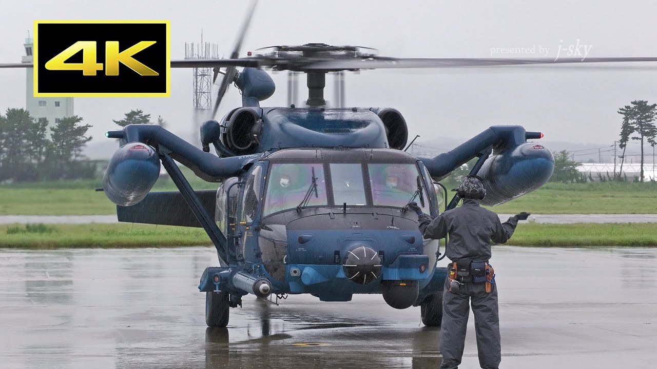 [4K] 至近距離で見る救難ヘリコプターのローター回転スタート - 松島基地航空祭 2022 / 航空自衛隊 UH-60J JASDF
