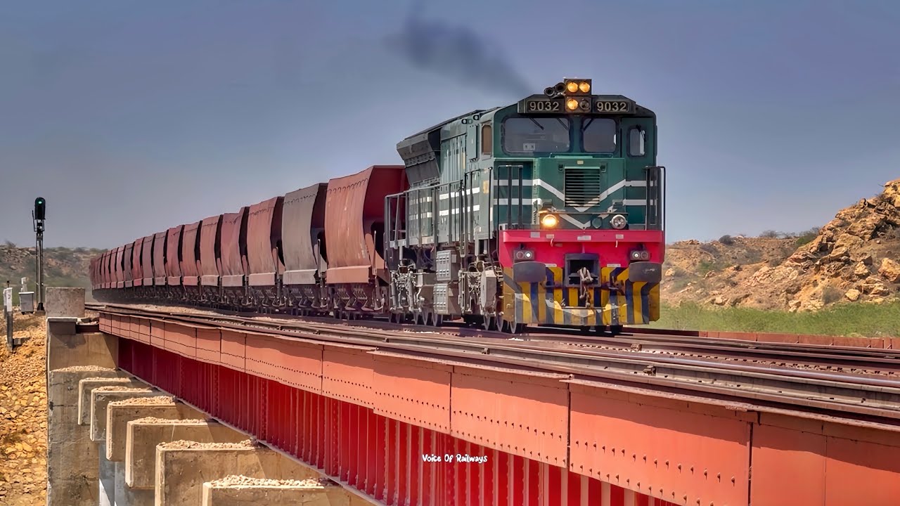 Fastest Train Action at Ranpethani Railway Station 🚉  Unseen Train Beauty 