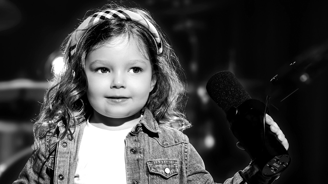 3-Year-Old Angelica Nero Sings BEATLES cover 'Let It Be' with a Band!