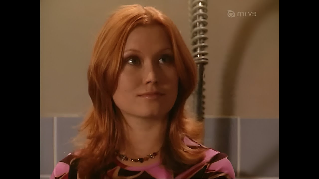 Salkkarit - Elina avaa uudistetun Barbaarin (2002)