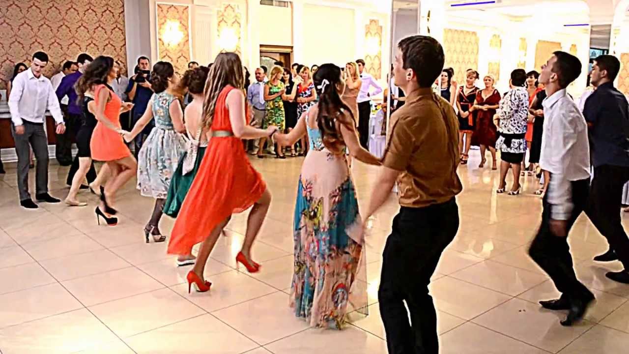 bal de absolvire L.T. 'Onisifor Ghibu