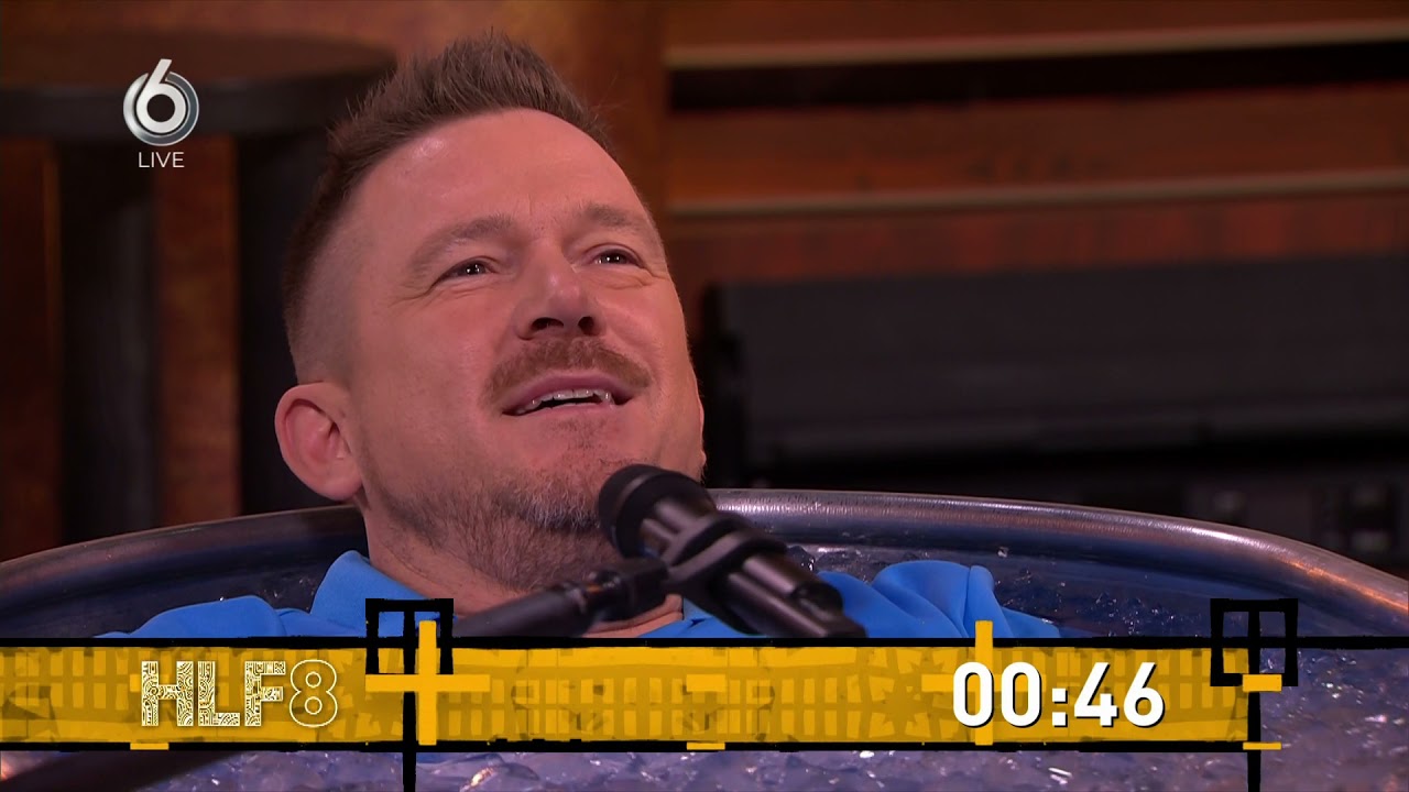 Johnny de Mol in IJSbad - Laura Hof (SBS6)