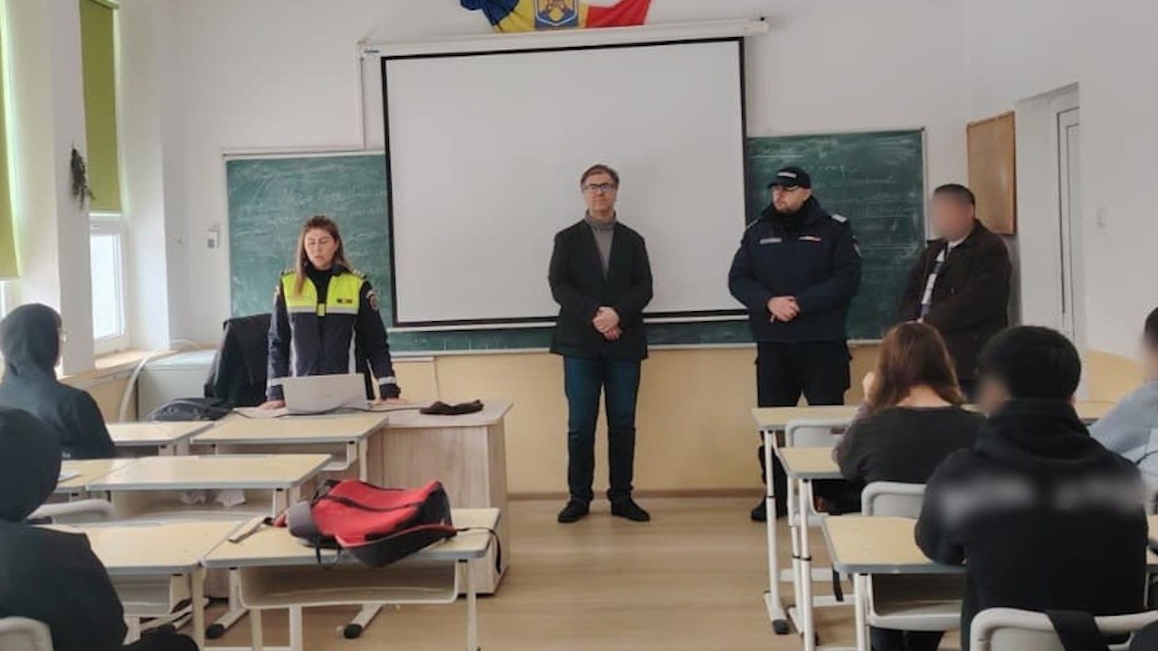 ACȚIUNI ÎN SISTEM INTEGRAT PENTRU CREȘTEREA GRADULUI DE SIGURANȚĂ ȘCOLARĂ