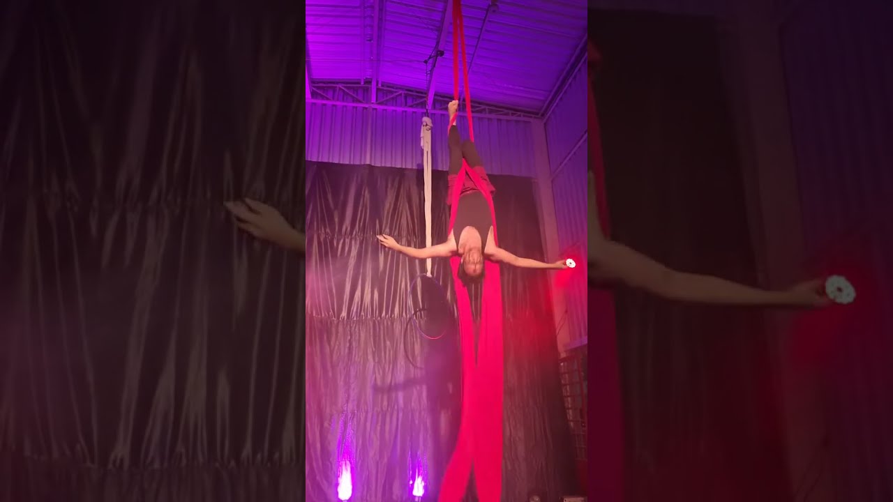 Tecido Acrobático Aéreo - Amor Marginal (Johnny Hooker)