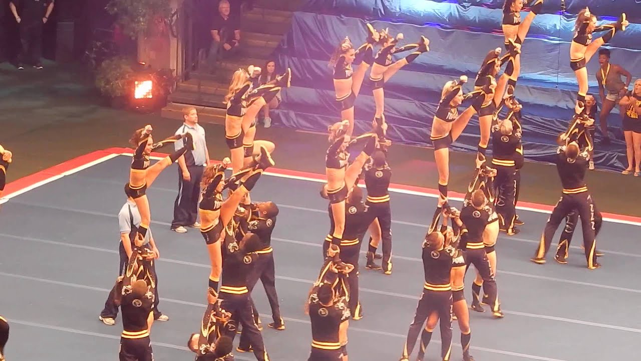 Top Gun Large Coed UCA 2016 (2day)
