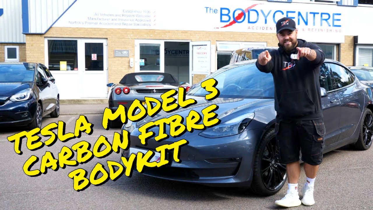 Установка нового карбонового обвеса для Tesla Model 3 2023 года