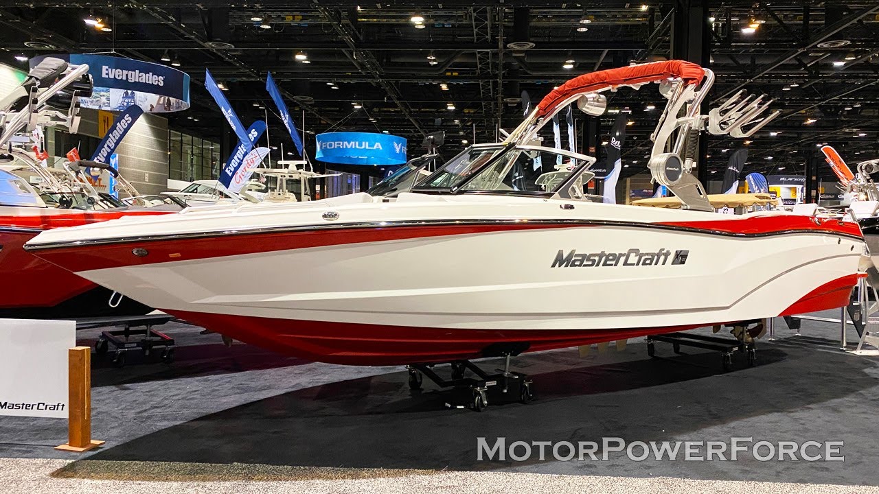 2020 MasterCraft XT25 - 18-people wakeboard boat