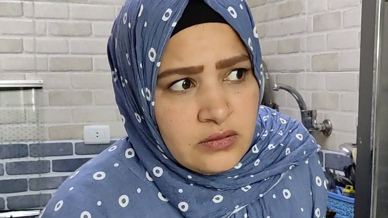 اخويا اتـ.ـهـ.ـجم على مـ.ـراتي في غيـ.ـابــ.ـي وفتـ.ـش شقتي وابـ.ـويا كان. السبب الحكم ليكم انتم