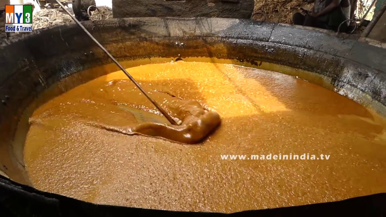 Traditional Jaggery Making | Jaggery Making Process from Sugar Cane | MAKING OF GURR