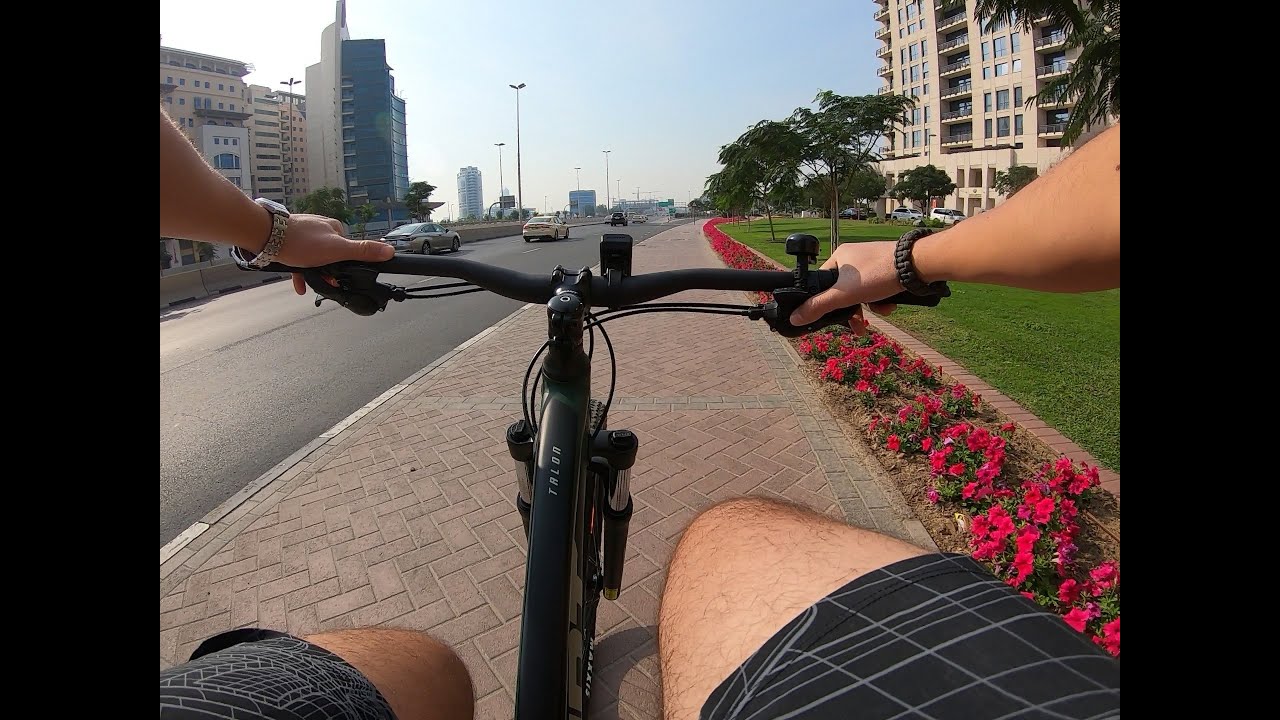 Cycling in Dubai From Garhoud to Jumeirah - Part 1