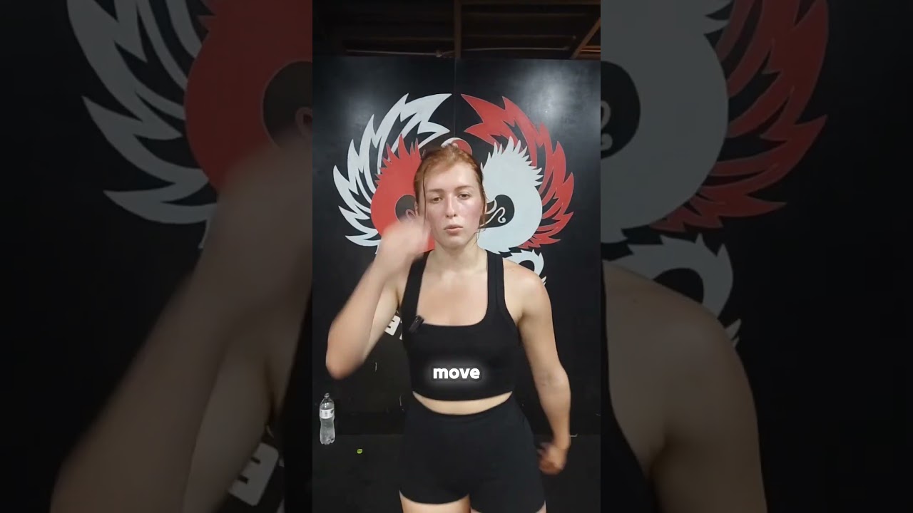Mastering the side sweep and shift: key boxing moves explained