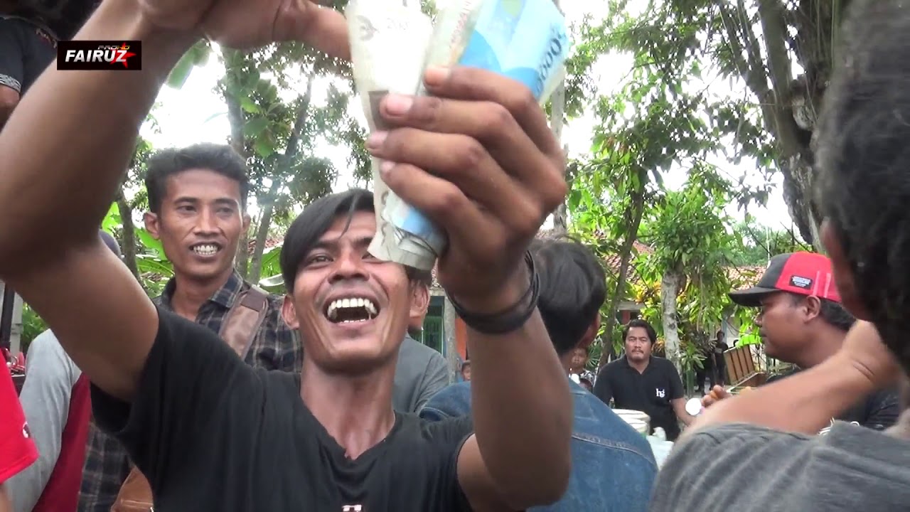ANDI PUTRA 1 KAWIN KARO BAYI VOC RINA DESA TANJUNG DSN KEDAWUNG KEC BANYUSARI KARAWANG