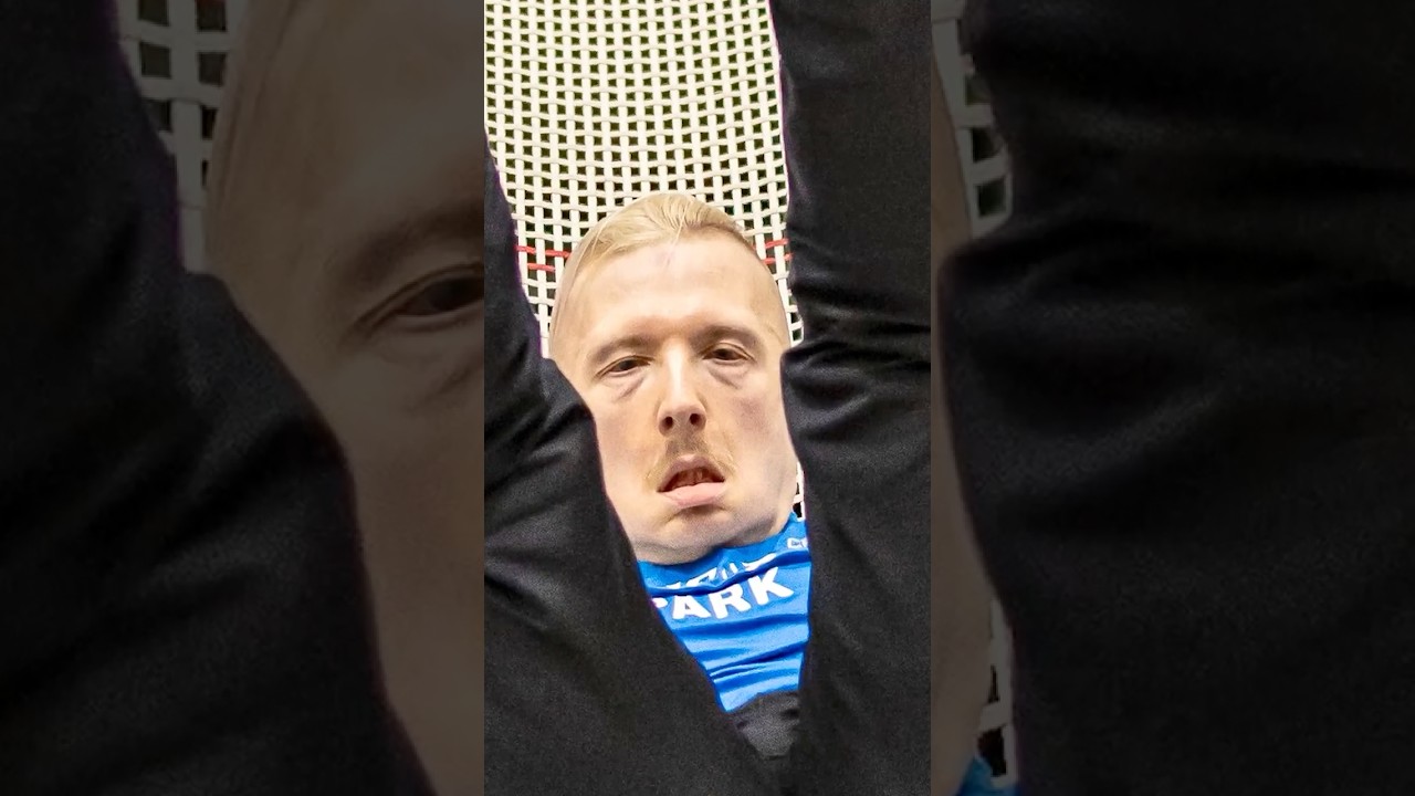 Tämän Takia Älä Ota Kuvia Trampoliinilla...😂