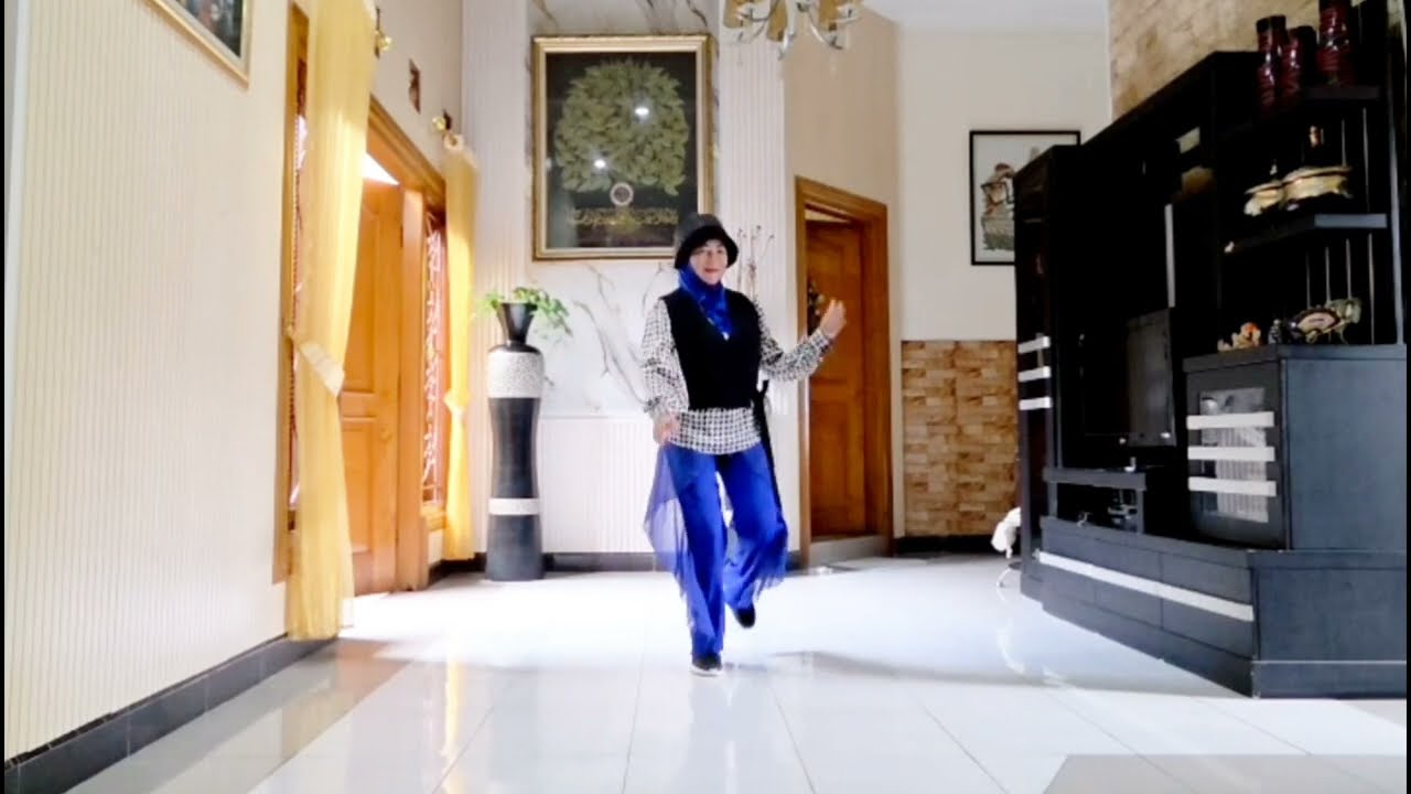 I Just Might! Line Dance | Choreo by Rob Williams  (USA)