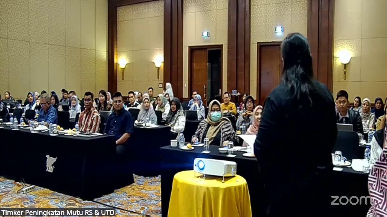 Peningkatan Kapasitas SDM RS Menuju Akreditasi Paripurna (Hari 1)