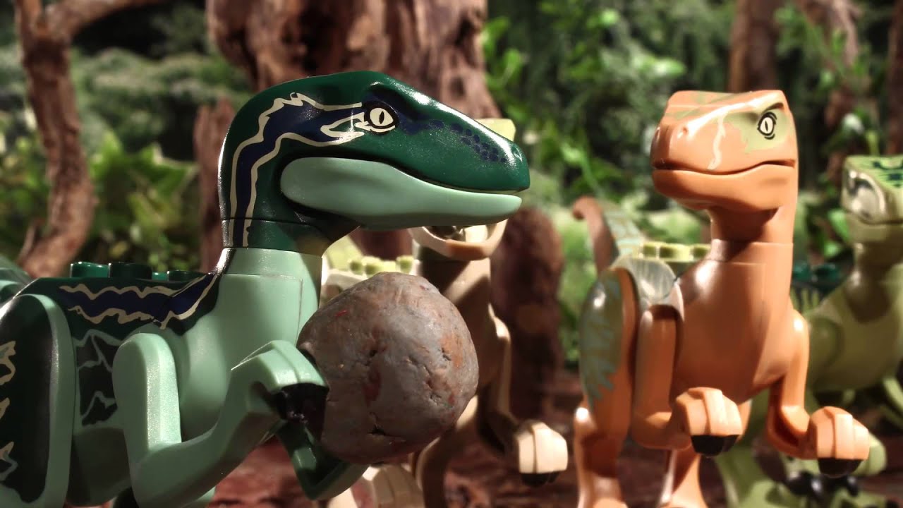 Little Arms...Big Feet - LEGO Jurassic World - Fan Creation