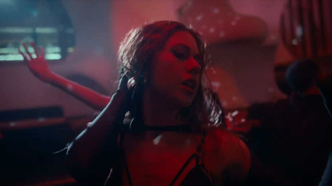 Beatriz Rosário - RASPÃO