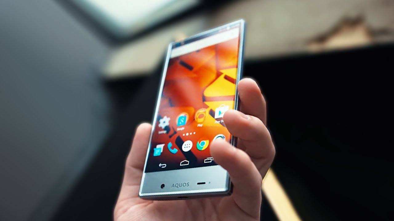 Обзор Sharp Aquos Crystal