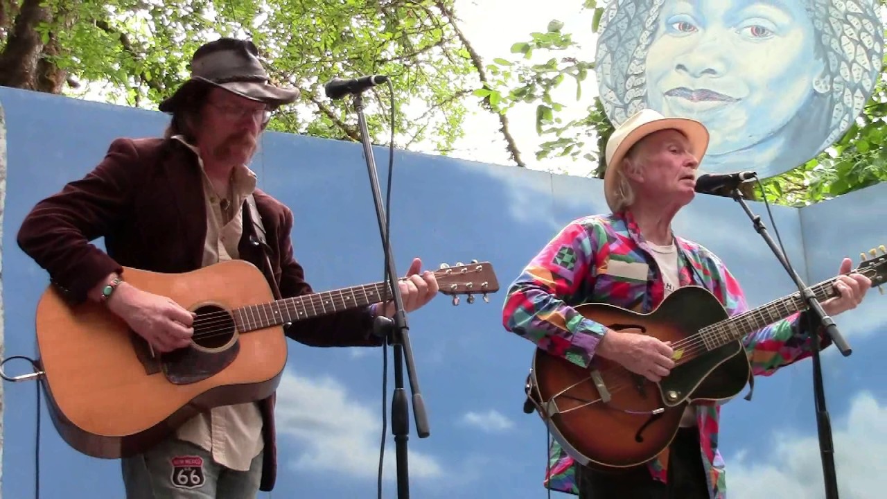Michael Hurley & Friends Perform Light Green Fellow