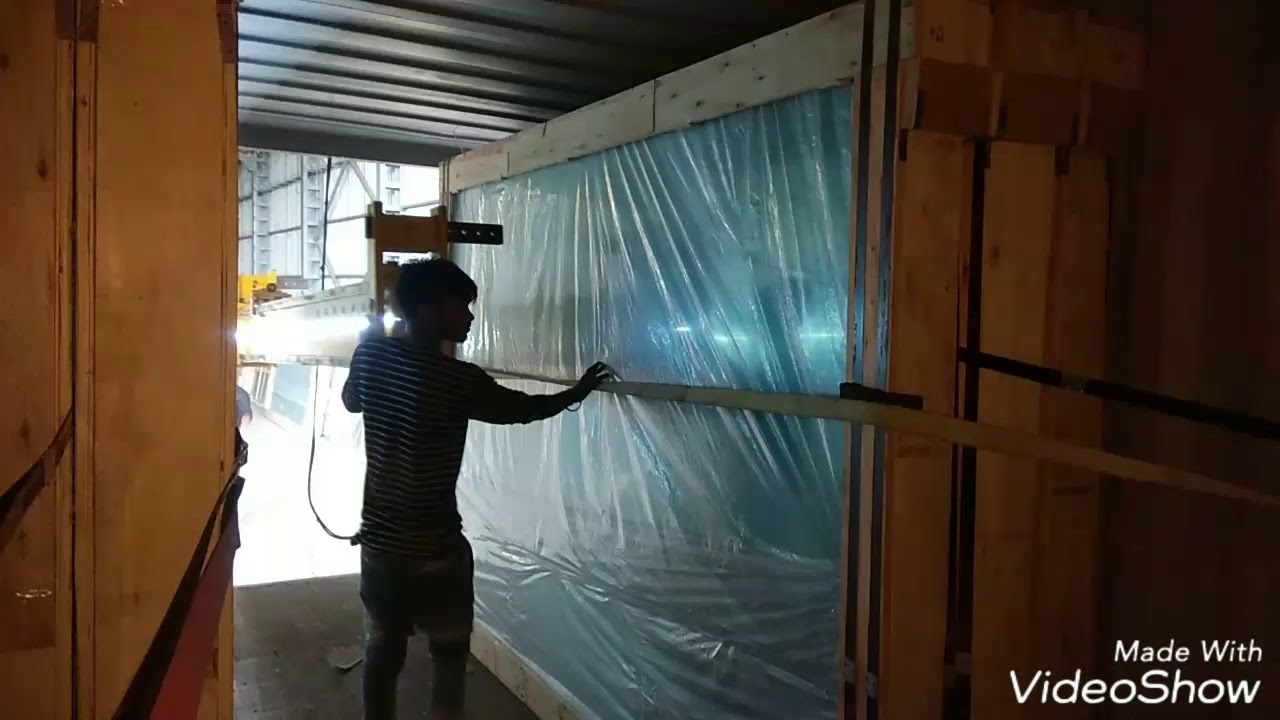 Container loading unloading glass box