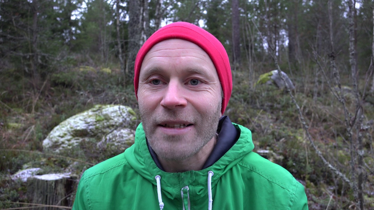 Se on my&ouml;h&auml;st&auml; itkee ku paskat on jo housussa