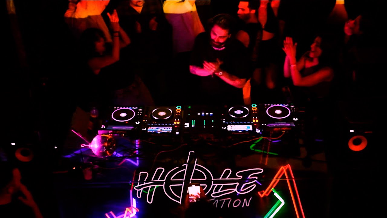 T ONE | Hole Station “Bringin’ Funkyness Back to Modern World”
