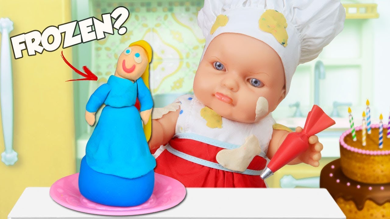 A CONFEITEIRA MALUCA! - Lilly Doll