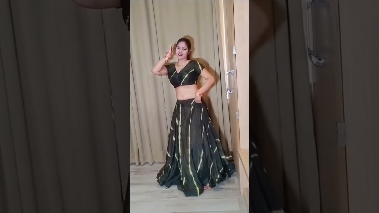 mahi alwar dance rasiya,muskan dancer alwar rasiya, #jhula #jhuladance #trending #dancersonikaalwar