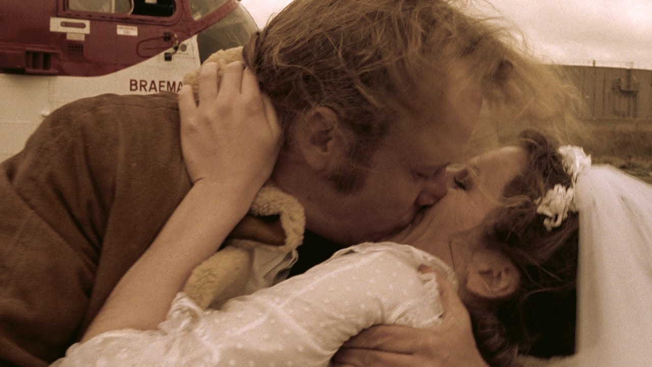 Breaking the Waves - 