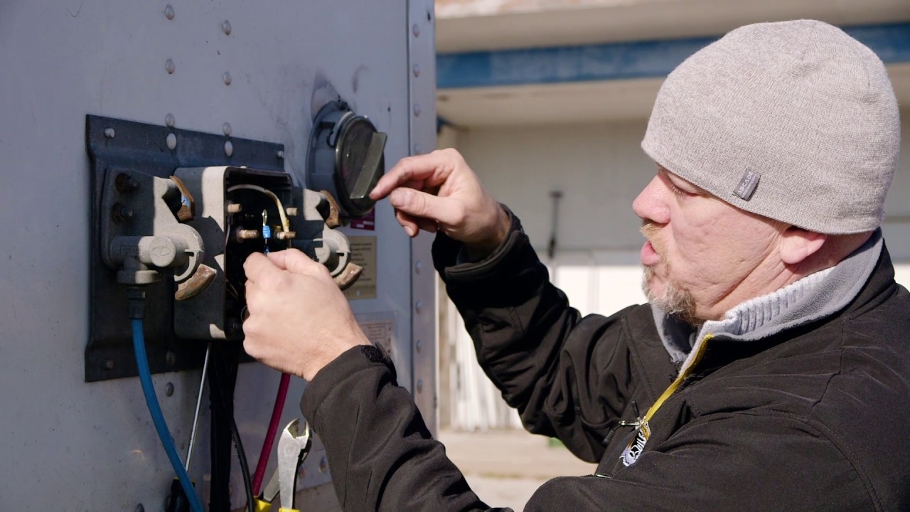 AwareGPS Equipment/Asset Tracker Installation