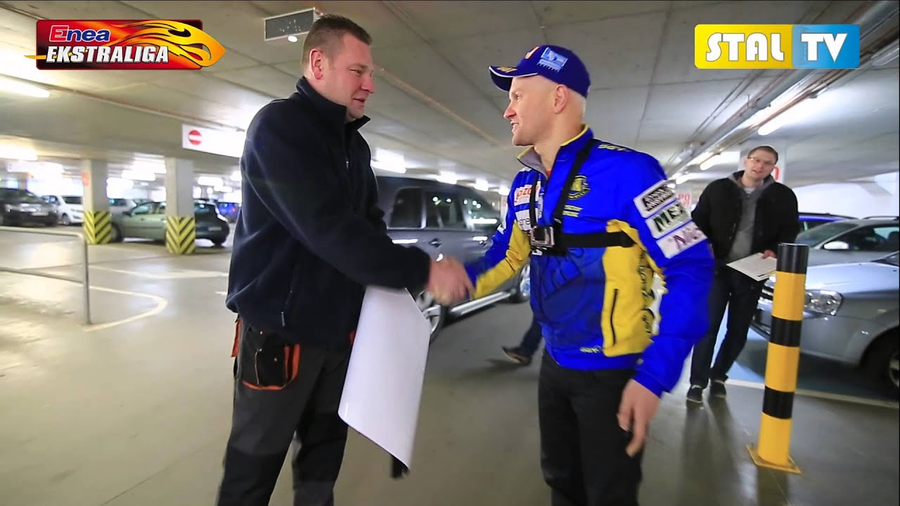 Krzysztof Kasprzak nagrodził fan&oacute;w Stali