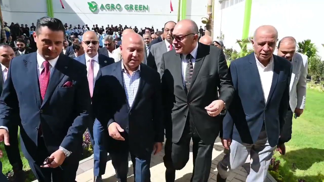 جانب من زيارة الفريق كامل الوزير وزير الصناعة والنقل  للمنطقة الصناعية بجمصة