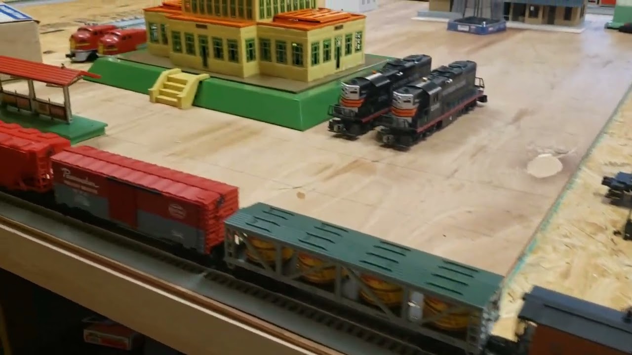 Lionel Milwaukee Road Service Station F 3 Special Train Set