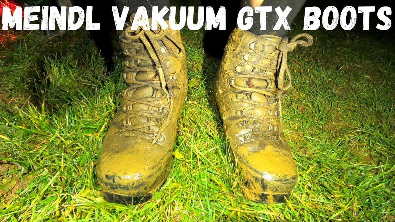 What hiking boots do you use? Meindl vakuum MFS GTX Night time walking in Mud Labrador retriever dog