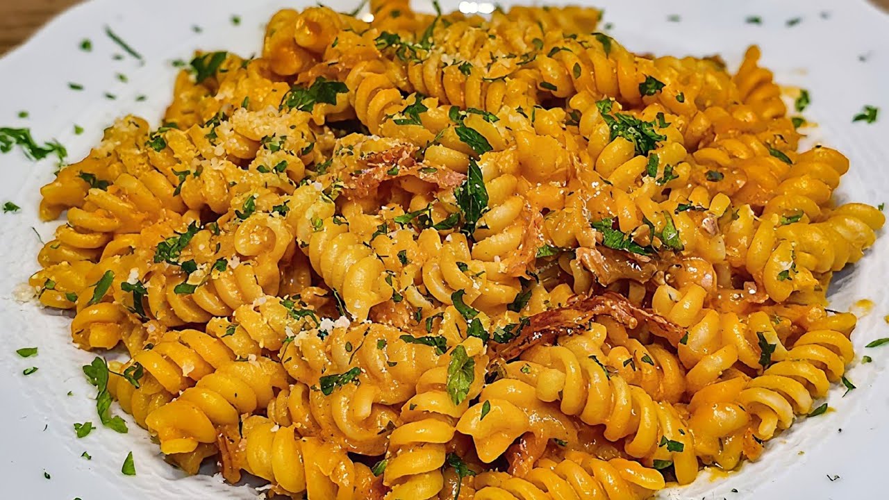 PASTA alla LADRA - RICETTA che DEVI assolutamente fare 👨‍🍳