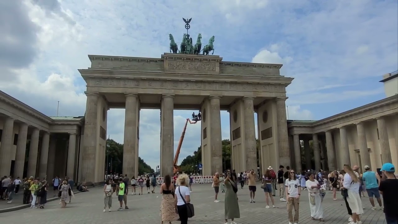 La Puerta de Brandeburgo 🇩🇪/ The Brandenburg Gate