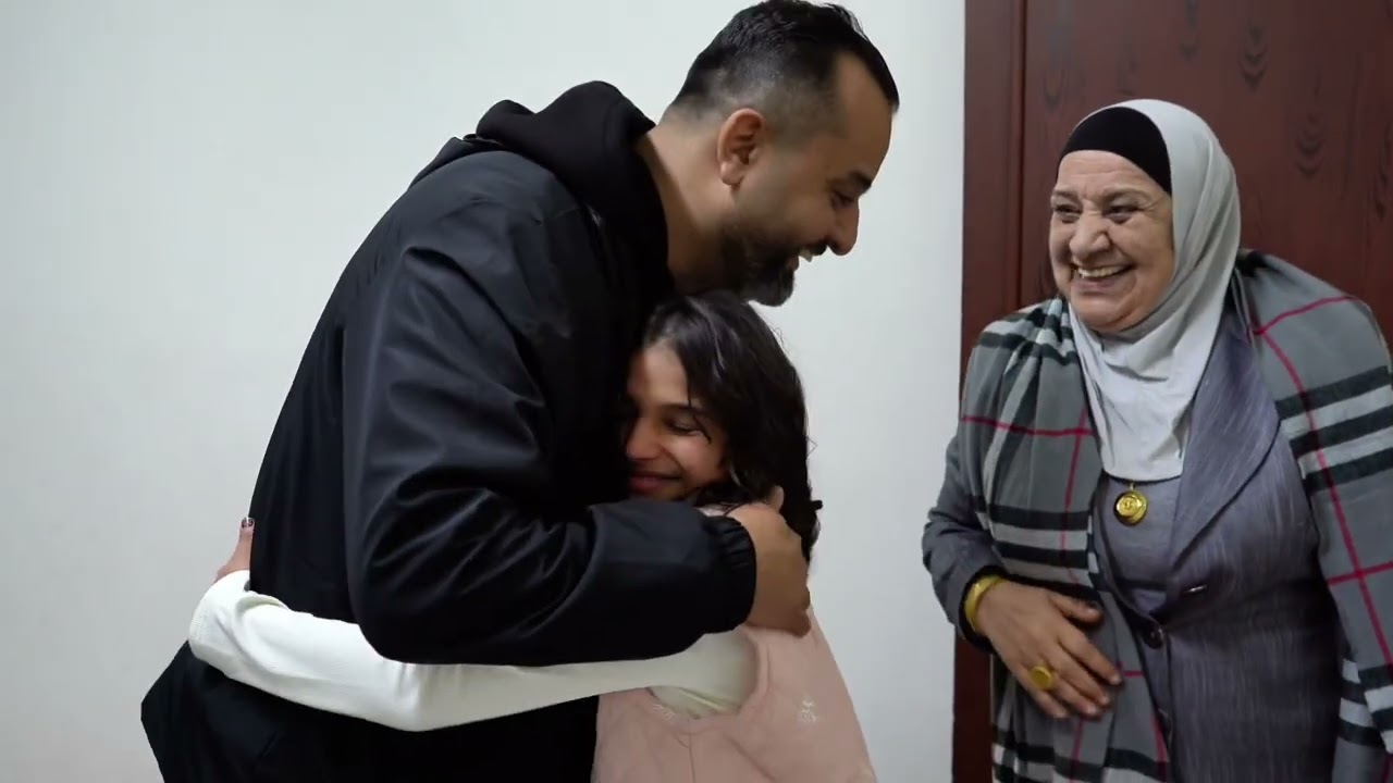 الحلقة الاولى من صانع الابتسامة الموسم الثاني