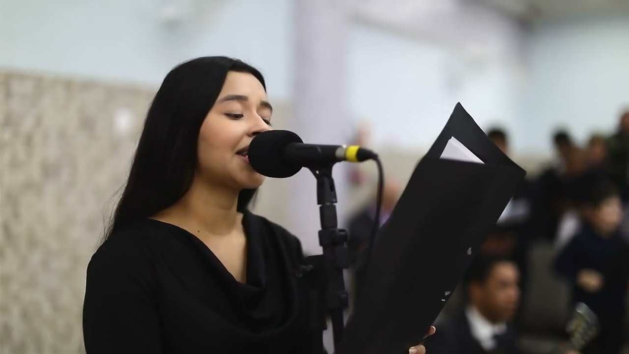 Igreja Apostólica - Céu de luz - Coral