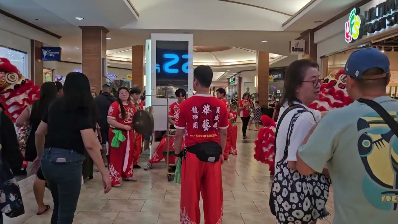 Celebrating Lunar (Chinese) New Year Inside and Outside Ross Dress for Less at Pearlridge Mall