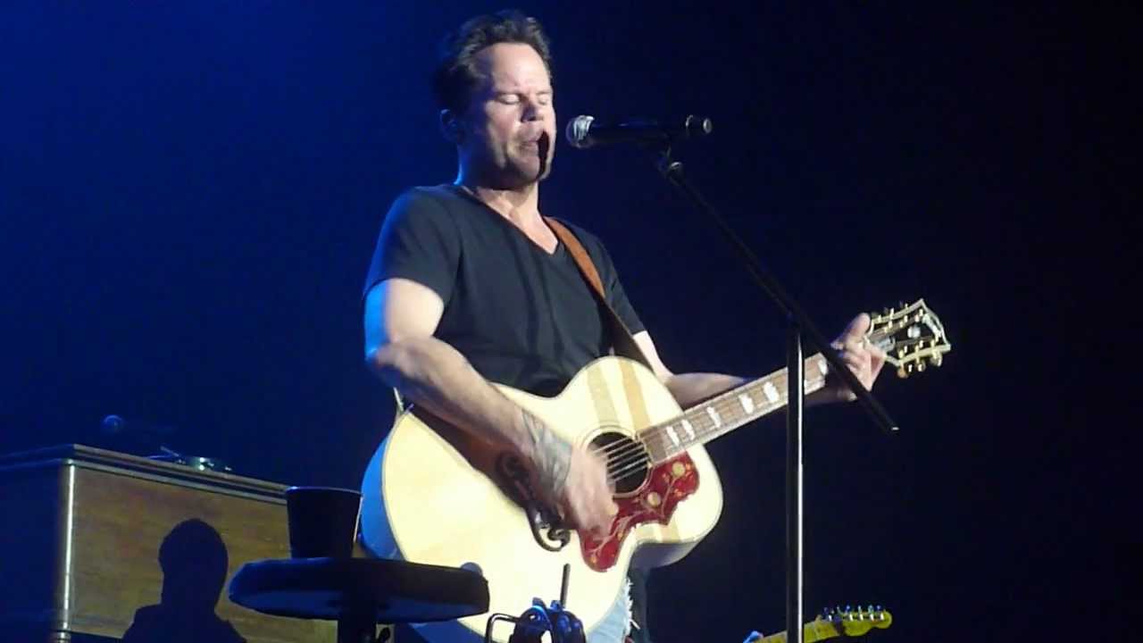 Gary Allan - A Showman's Life - Penn's Peak 3/27/13